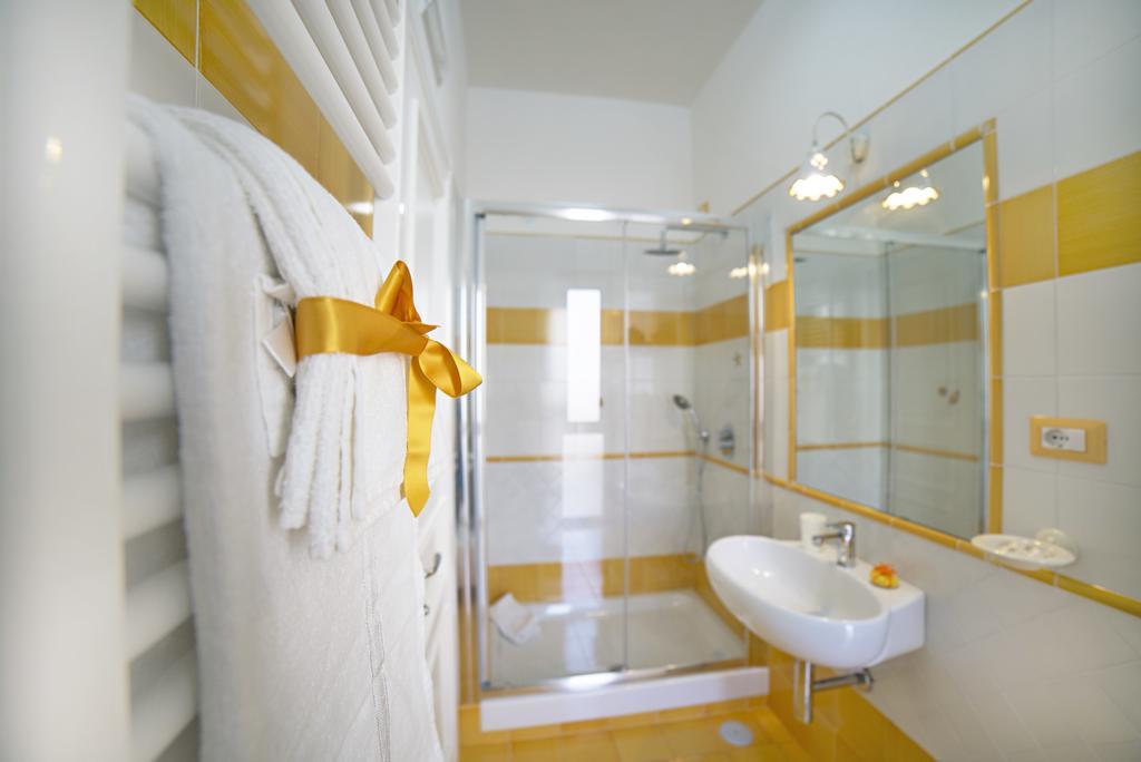 B&B Amalba Maiori Bilik gambar
