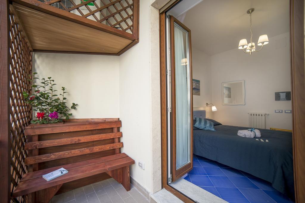B&B Amalba Maiori Bilik gambar