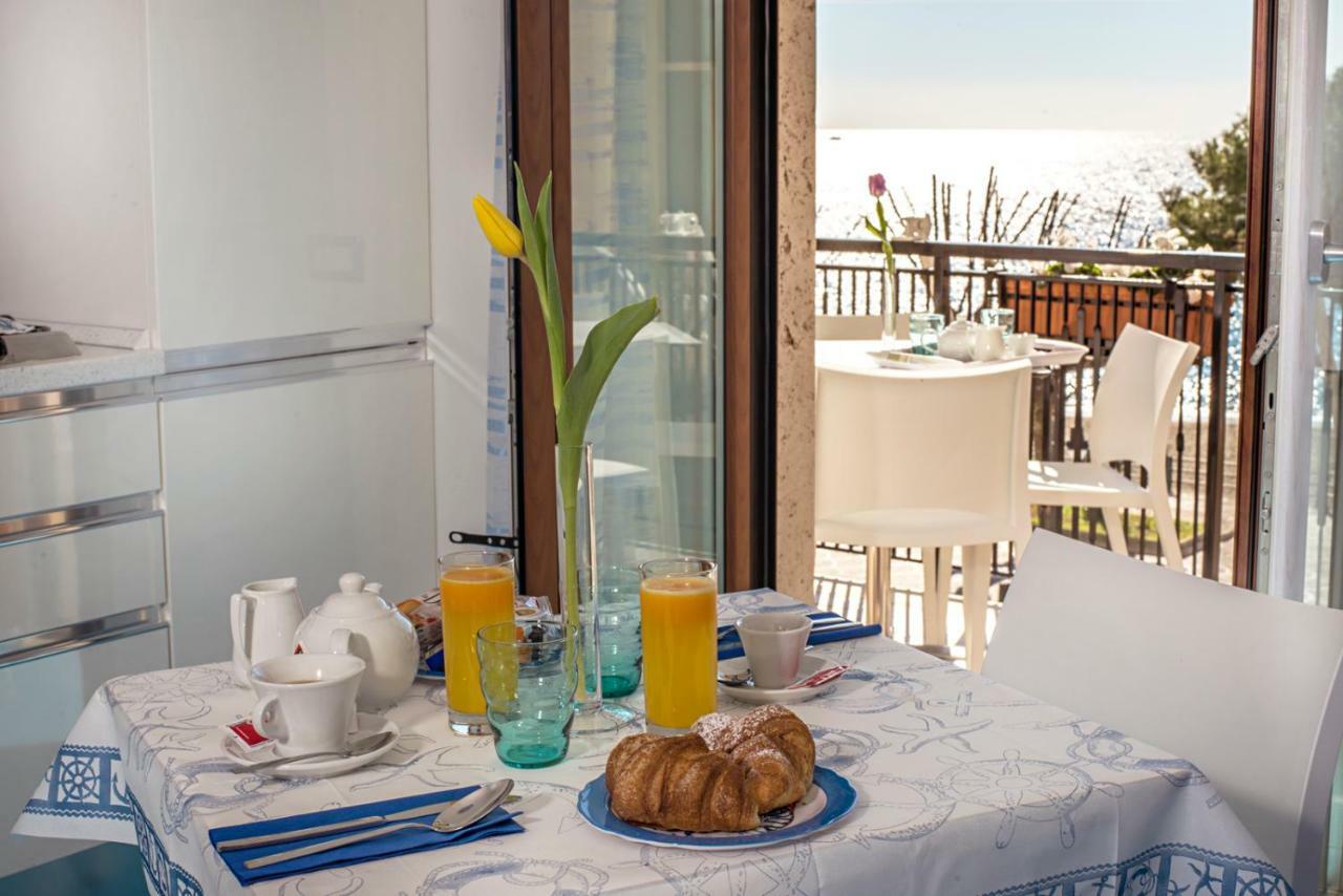 B&B Amalba Maiori Luaran gambar